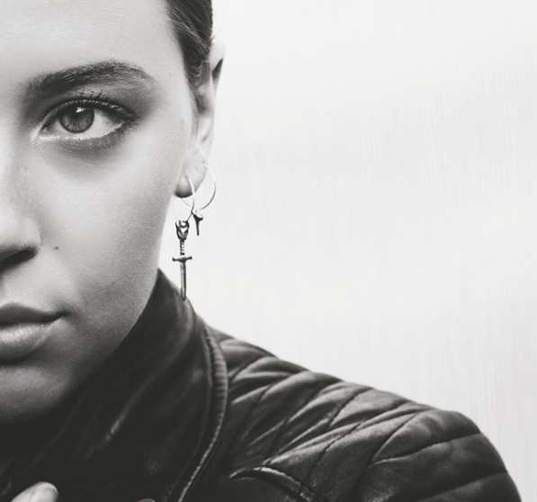 Aro sencillo con dije